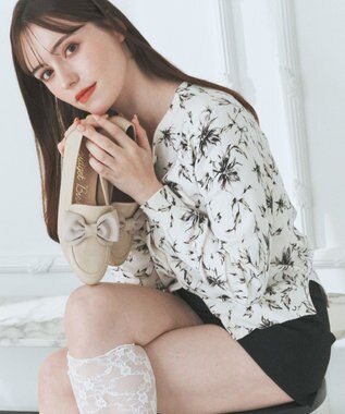 Bridget Birkin 【Bridget Birkin】ラウンドリボンローファー ベージュエナメル