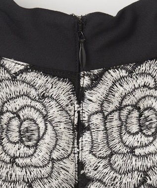 GRACE CONTINENTAL ハイネック刺繍ワンピース ブラック