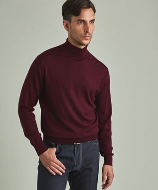  【家庭洗濯可能】イタリア糸 ハイゲージ タートルニット