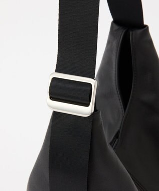 russet レザーホーボーバッグ M(CE-1658) Black