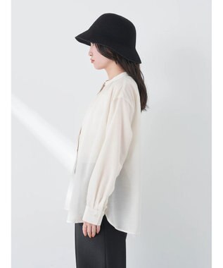 earth music&ecology シアーギャザーネックブラウス Ivory