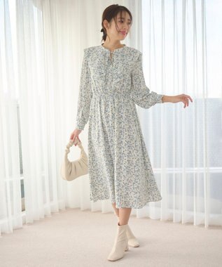 Feroux 【洗える】フラワープリントラッフル ワンピース ホワイト系2