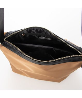 UNBILLION カシュカシュ cachechche / ベーシックナイロンショルダー キャメル