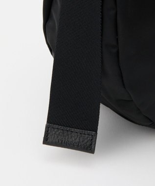 russet クラウズナイロンラウンドビッグショルダーバッグ(CE-1292) Black2（シルバー金具）