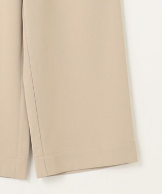 Feroux 【古畑星夏さん着用】パールポイントハイウエストセミワイド パンツ アイボリー系