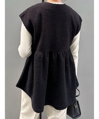 Green Parks フレア裏付きボアベスト Black