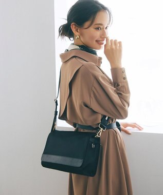 TOPKAPI 【TREASURE TOPKAPI】ナイロン ストライプ ベルト フラップ ショルダー バッグ ブラック