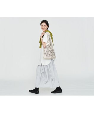 genten クアドリフォリオ 大 サンドベージュ