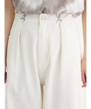 Green Parks ・ＥＬＥＮＣＡＲＥ　ＤＵＥ　ホワイトデニムタックパンツ White