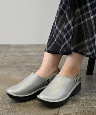 Pointer 本革2WAYサボサンダル シルバー