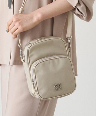 russet コーデュラナイロンスクエアショルダーバッグ(CE-1751) L.Greige