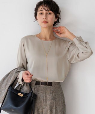 23区 カフスボタン サテンTEEブラウス