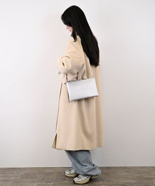 Hekhèr Le Style de Vie 新素材・新色追加【日本製】シュリンクレザー スクエアショルダーバッグ シルバー シルバー