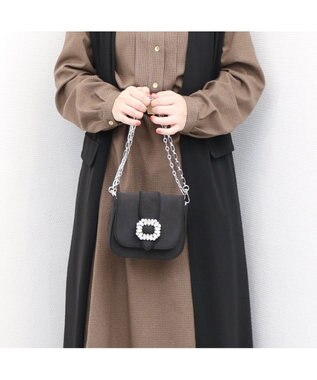 UNBILLION カシュカシュ cachecache / ビジューバックルチェーンショルダー ブラック