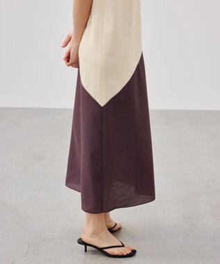BEIGE， ARAZY / Vネックワンピース Cream×Bordeaux