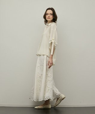 GRACE CONTINENTAL ロールアップスリーブトップス キナリ