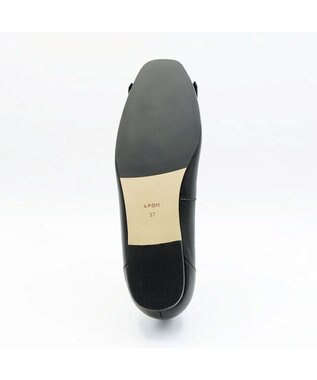 APOM キルトタッセルフラット15 ブラック