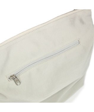 Regalo Felice 【超軽量 / A4サイズ対応 / 口元ファスナータイプ】ショルダー / REGALO IV(アイボリー)