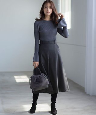 組曲 【WEB限定】ウールライクストレッチ フレアパンツ チャコールグレー系