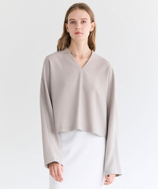 BEIGE， RUE / ドライタッチVネック配色ステッチブラウス