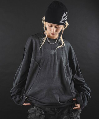 WEGO 【ユニセックス着用ITEM】MA55IVE　コールドダイスウィッチングロゴT（LS） スミクロ