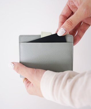Atelier nuu 【石岡真実コラボ別注カラー】noble 二つ折れウォレット セージグリーン×アイスグレー
