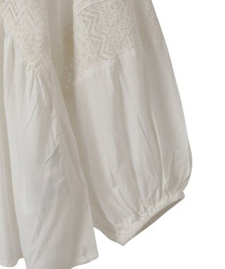 earth music&ecology レーヨンレースデザインシャツ Off White