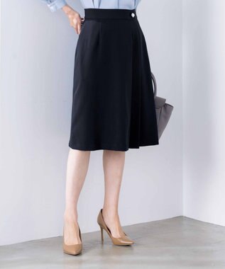 Tiaclasse 【ダブルクロス・洗える】アシンメトリープリーツスカート ブラック