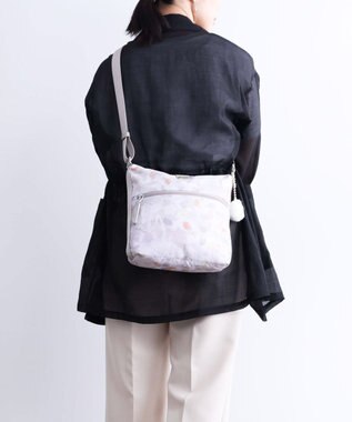 ACE BAGS & LUGGAGE Kanana project COLLECTION VYGルフレLTD ショルダーバッグ 17712 カナナ カナナプロジェクト ベージュ