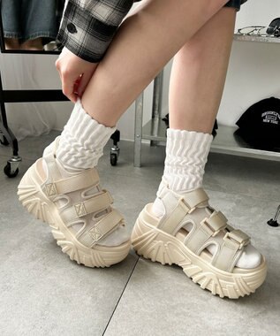 WEGO 厚底ベルトスポーツサンダル オフホワイト