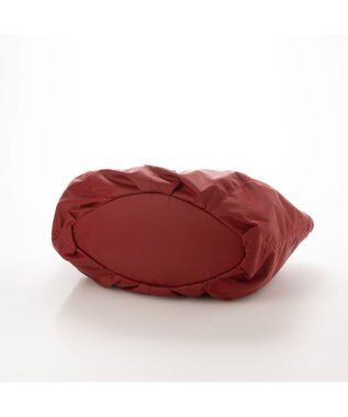 Y'SACCS リサイクルナイロン　ふんわりトート　Mサイズ ワイン