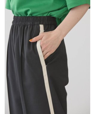 AMERICAN HOLIC サイドラインパンツ Black