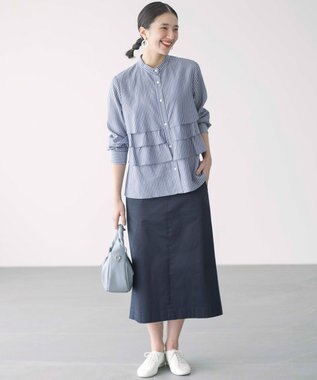 組曲 【WEB限定】サテンストレッチ Iラインスカート ネイビー系