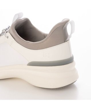 ing <ing>【レイン対応】スマートステップスニーカー ホワイト