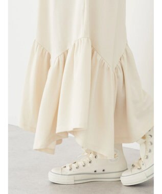 earth music&ecology ウラケ裾フリルスカート Ivory