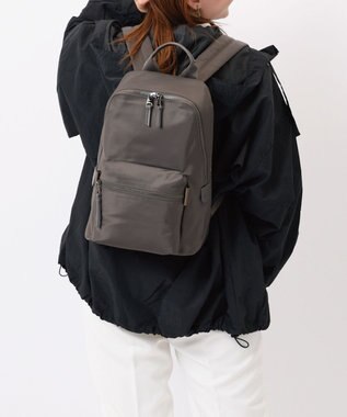 ACE BAGS & LUGGAGE W&.Day/Night ハウン スリムリュック B5サイズ 15571 ダブルアンドデイナイト チャコール