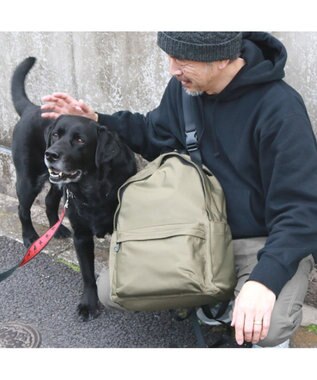 UNBILLION カシュカシュ cachecache / 【WEB限定】ユニセックスで使えるシンプル好きさんのための11ポケットリュック カーキ