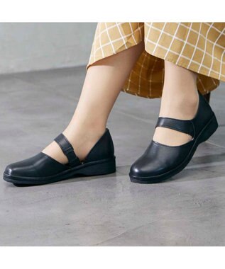 ing <ing>【WEB限定】【3E】カジュアルフラットシューズ ブラック