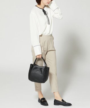 Y'SACCS シュリンクレザートート Sサイズ ブラック