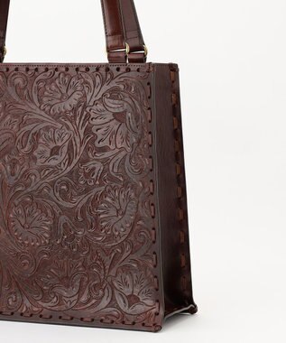 GRACE CONTINENTAL Carving Tote Bag ダークブラウン