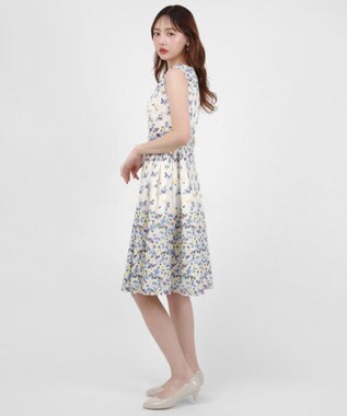 TOCCA 【キャンセル分販売！】QUEEN OF FLOWER ドレス アイボリー系7