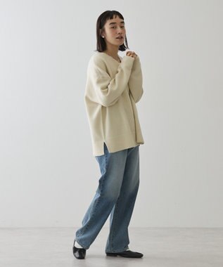 AMERICAN HOLIC カーブネックニットプルオーバー Ivory