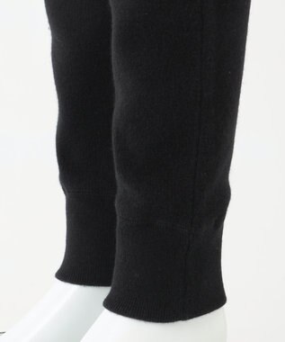 23区 【R(アール)】ウールカシミヤ ニットパンツ ブラック系