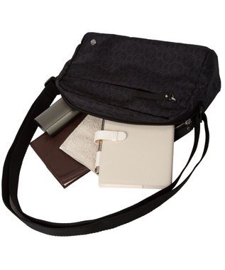 ACE BAGS & LUGGAGE hiromichi nakano フェズリ ショルダーバッグ  17521 ヒロミチナカノ ブラック（モノグラム）