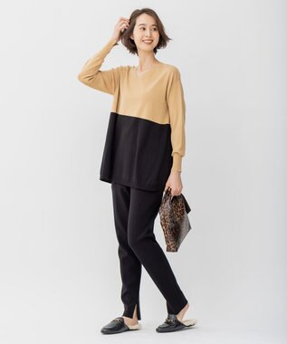 自由区 【洗える/セット可】レーヨンストレッチ Vネックニット ブラック系2