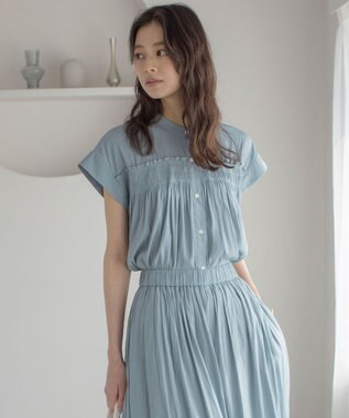 組曲 L ギャザーライトデシンシャーリング ブラウス スモーキーミント系