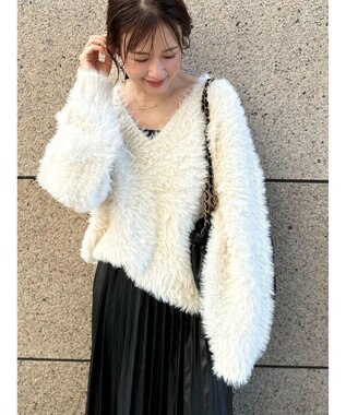 Green Parks フェザーＶネックニットプルオーバー Ivory