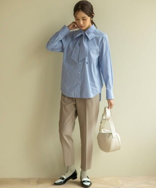 組曲 【人気につき再入荷！】ハーフムーンショルダー バッグ アイボリー系