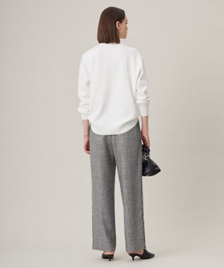 ICB 【WEB限定カラーあり・洗える】コットンポリエステルスムース  ニットプルオーバー オフホワイト系