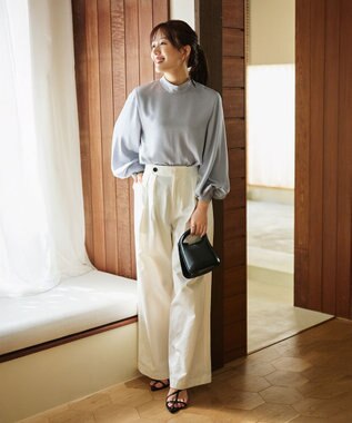 #Newans 【ストレッチ】〈花乃まりあさんコラボ〉ハイネックブラウス サックス